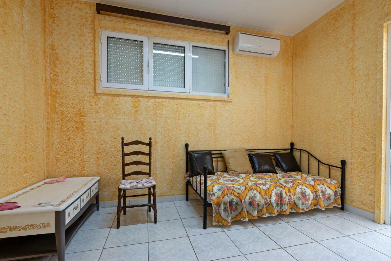 העיירה רתימנו Garden Apartment מראה חיצוני תמונה